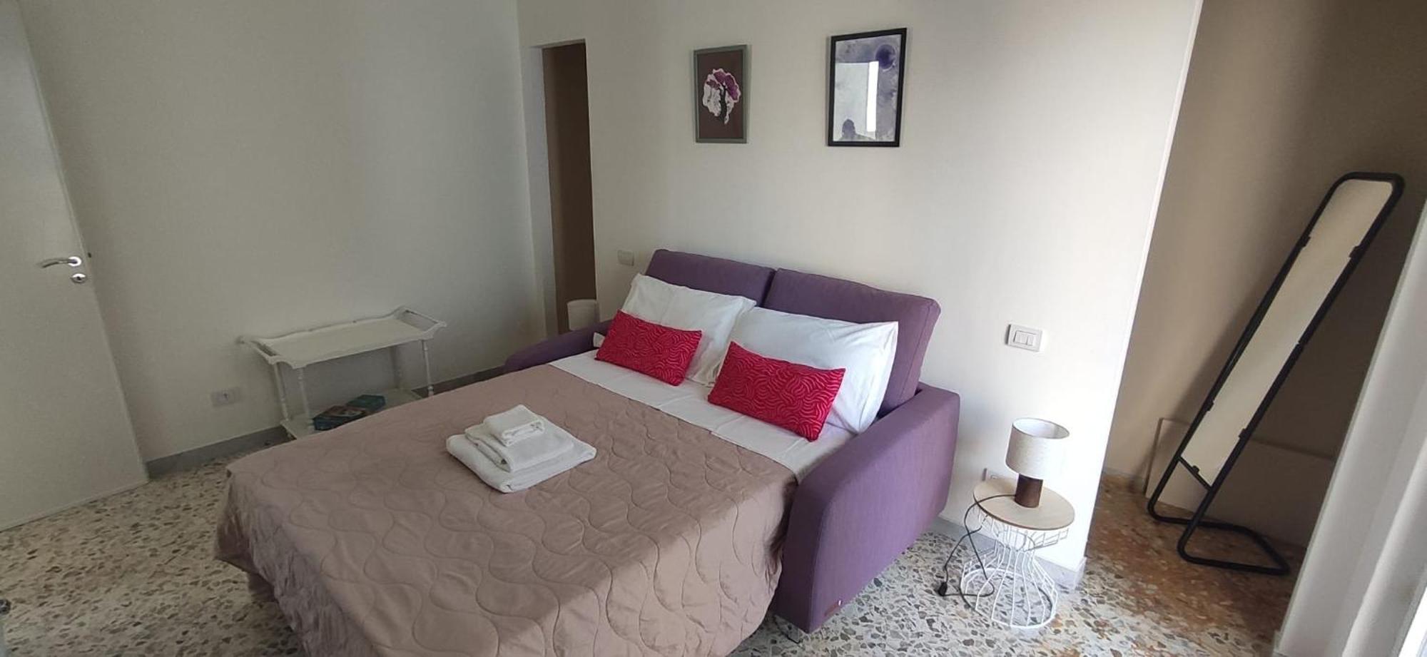 Blu House Apartment โมโนโปลี ภายนอก รูปภาพ