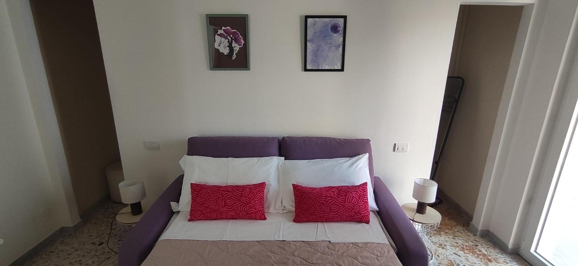 Blu House Apartment โมโนโปลี ภายนอก รูปภาพ